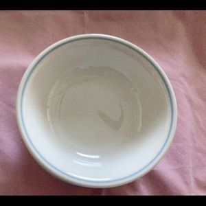 Dessert bowls.  8 oz